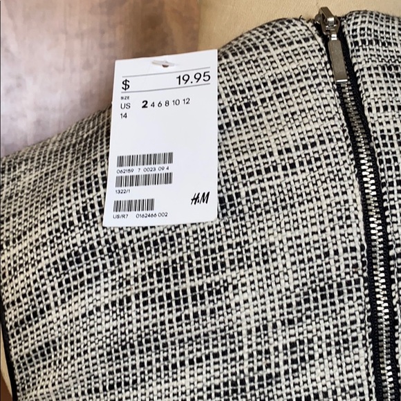 NWT H&M black and white dress size 2 - Picture 5 of 9